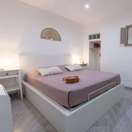 Rent this 3 bed duplex on 83400 Hyères