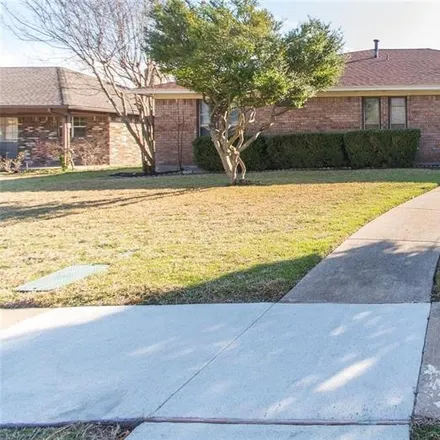 Buy this 4 bed house on 1604 Mayflower Drive in Richardson, TX 75081