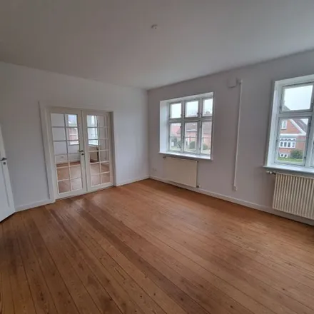 Rent this 3 bed apartment on Aarøsundvej 43 in 6100 Haderslev, Denmark