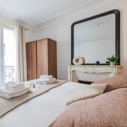 Image 4 - 15 Rue Danielle Casanova, 75001 Paris, France - Apartment for rent