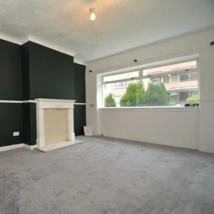 Image 2 - Nethercairn Road, Glasgow, G43 2AG, United Kingdom - Apartment for rent