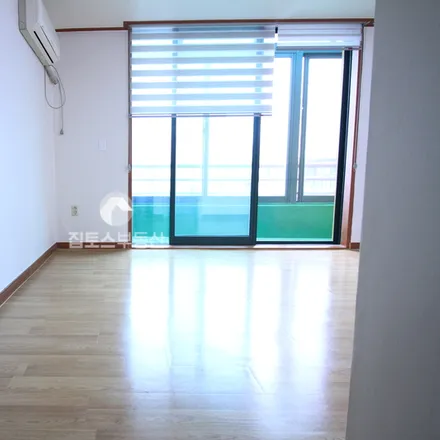 Image 5 - 서울특별시 강남구 신사동 512-3 - Apartment for rent