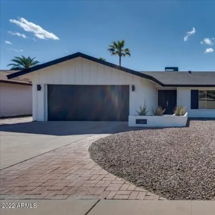 Rent this 3 bed house on 8207 East Montebello Avenue in Scottsdale, AZ 85250