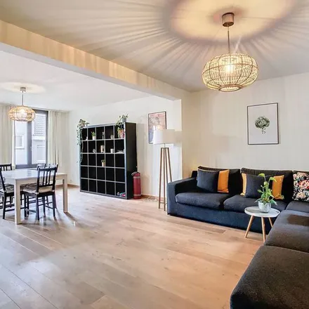 Rent this 1 bed apartment on Hoogstraat 11 in 2800 Mechelen, Belgium