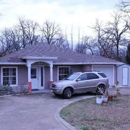 Buy this 3 bed house on 4899 Boca Chica in Henderson County, TX 75148