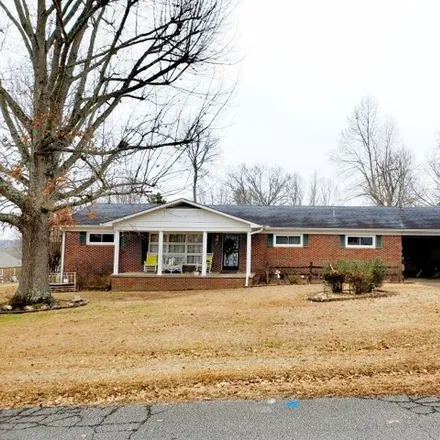 Buy this 3 bed house on 506 Taylor Street in Bruceton, Carroll County