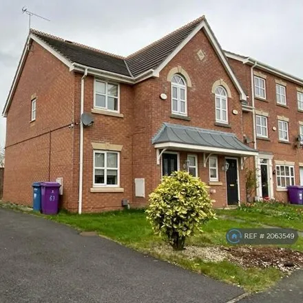 Rent this 3 bed townhouse on Colonel Drive in Liverpool, L12 4YG