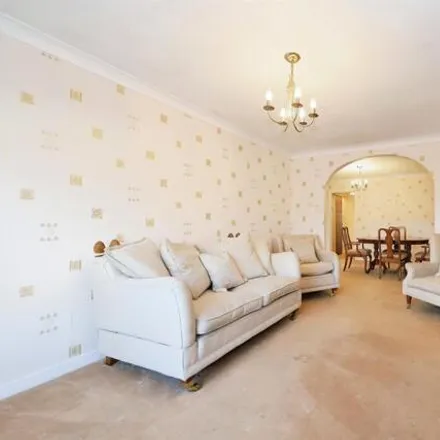 Image 5 - Clewley Drive, Wolverhampton, WV9 5LB, United Kingdom - House for sale