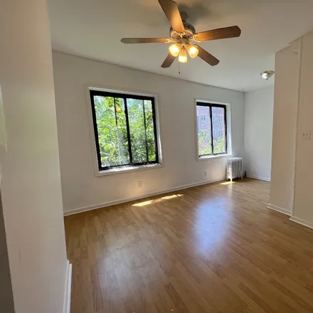Rent this 1 bed house on 317A 21st Street in New York, NY 11215