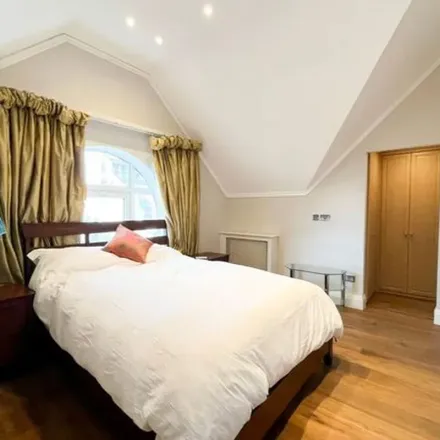 Image 5 - Cheyne Terrace, 77 Chelsea Manor Street, London, SW3 5QJ, United Kingdom - Apartment for rent