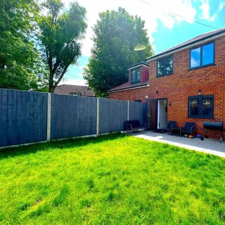 Buy this 3 bed duplex on Vernon Drive in London, UB9 6EG