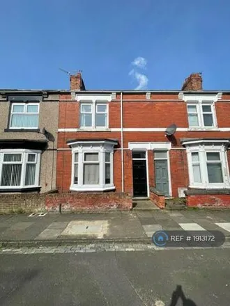 Rent this 3 bed townhouse on Poole Gardens in Hartlepool, TS26 8EW