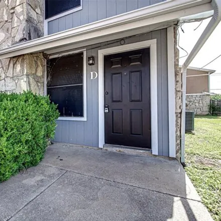 Rent this 2 bed house on 1457 Courtney Place in Cleburne, TX 76033