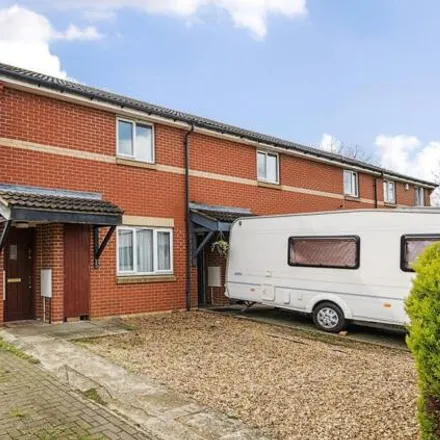 Buy this 2 bed house on Bearbrook Combined School in Fowler Road, Aylesbury