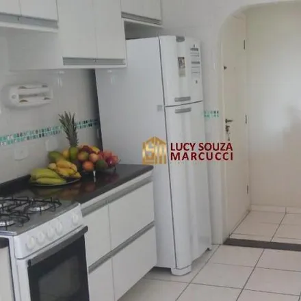 Buy this 3 bed apartment on Rua Expedicionário Mario Baccaro in Santa Cruz dos Lázaros, Jacareí - SP
