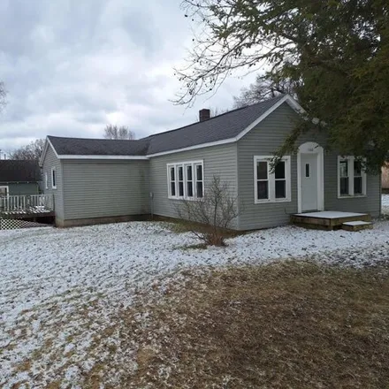 Buy this 3 bed house on 1136 East Pine Hill Avenue in White Cloud, Newaygo County