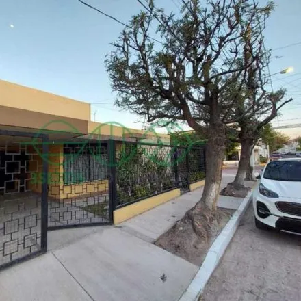 Buy this 3 bed house on Calle Fray Vasco de Quiroga in Delegación Centro Histórico, 76030 Querétaro