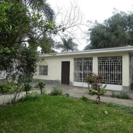 Buy this 5 bed house on Calle Condorhuaca in Cieneguilla, Lima Metropolitan Area