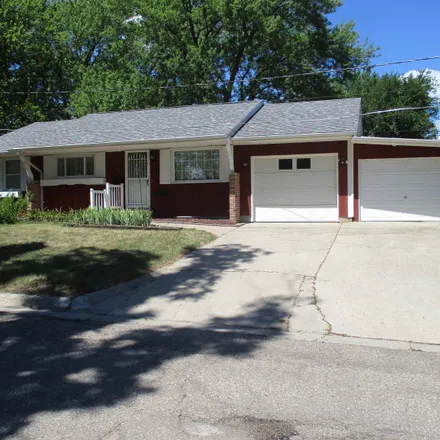 Buy this 3 bed house on 918 West Beech Street in Cherokee, IA 51012