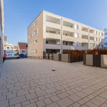 Rent this 3 bed apartment on Sindelfinger Straße 41 in 71032 Böblingen, Germany