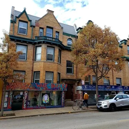 Rent this 2 bed house on 3508-3516 North Broadway in Chicago, IL 60657