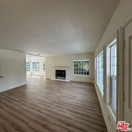 Image 3 - 358 North Bundy Drive, Los Angeles, CA 90049, USA - House for rent