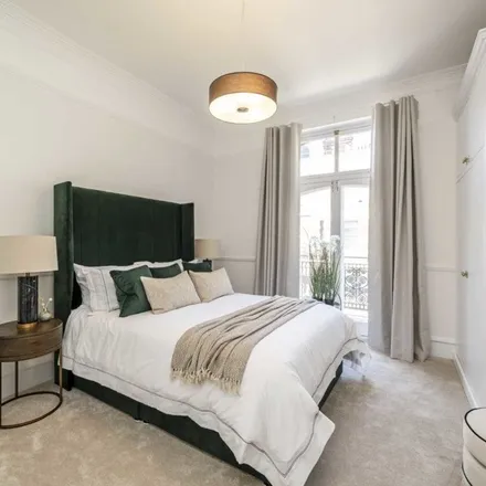 Image 4 - Ashley Gardens, Thirleby Road, London, SW1P 1HG, United Kingdom - Apartment for rent