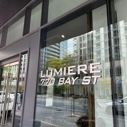 Image 6 - Lumiere Condominiums on Bay, 770 Bay Street, Old Toronto, ON M5G 2J9, Canada - Apartment for rent