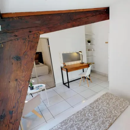 Rent this 5 bed room on 26 Rue Lanterne in 69001 Lyon 1er Arrondissement, France