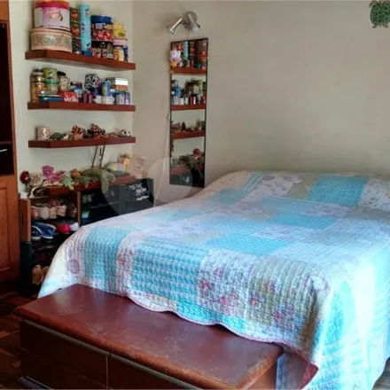 Buy this 4 bed house on Rua Coronel Dulcídio 1772 in Água Verde, Curitiba - PR