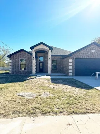 Buy this 4 bed house on 2332 South Monticello Street in Big Spring, TX 79720
