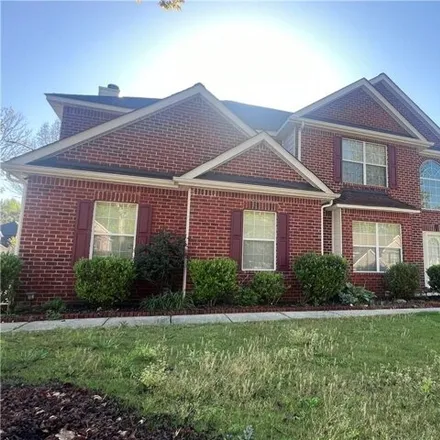 Buy this 5 bed house on 4263 Defoors Farms Trail in Cobb County, GA 30127