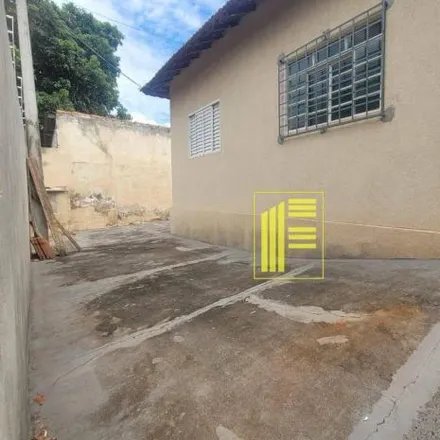 Rent this 2 bed house on Rua Concheta de Barros Serra in Eldorado, São José do Rio Preto - SP