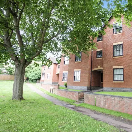 Rent this 2 bed apartment on Riverside Road in St Albans, AL1 1RX