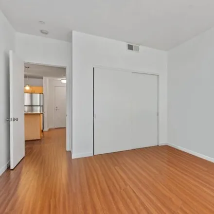 Image 8 - Subway, West 6th Street, Los Angeles, CA 90189, USA - Condo for sale