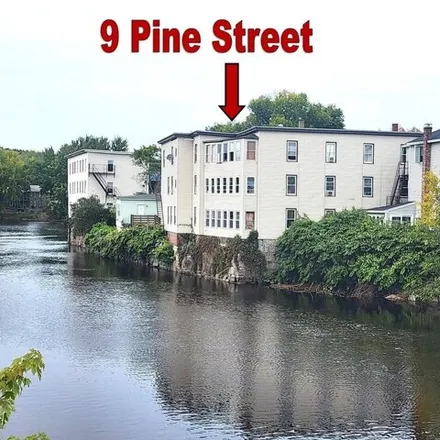 Image 1 - 9 Pine Street, Biddeford, ME 04005, USA - House for sale