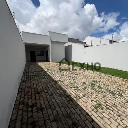 Buy this 3 bed house on Rua Leonida Pinto Garcia in Residencial Jardins do Lago, Anápolis - GO
