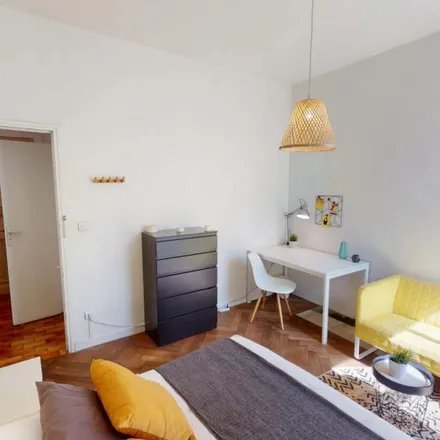 Rent this 3 bed apartment on Centre social Gammes in 23 Rue Dom Vaissette, 34000 Montpellier