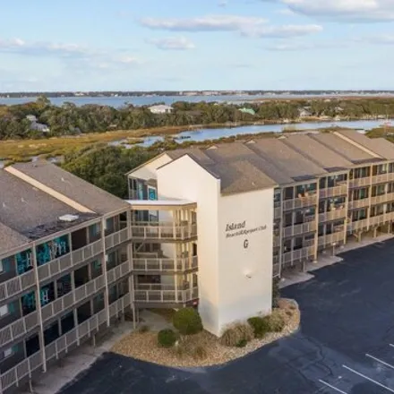 Buy this 3 bed condo on 2510 West Fort Macon Road in Atlantic Beach, Carteret County