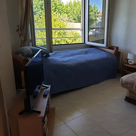 Rent this studio apartment on Fréjus in Square George Baral, 83600 Fréjus