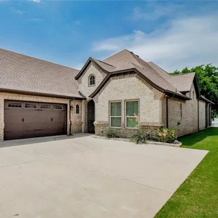 Buy this 3 bed house on 3662 Abe's Landing Drive in Granbury, TX 76049