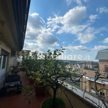 Image 6 - Via Gian Giacomo Porro, 00197 Rome RM, Italy - Apartment for rent