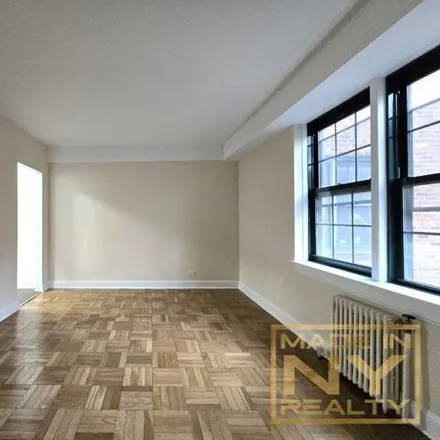 Image 3 - 51-01 39th Avenue, New York, NY 11104, USA - Apartment for rent