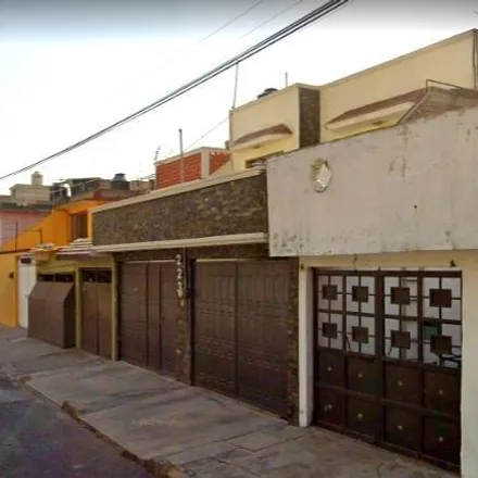 Buy this 3 bed house on Calle Valle del Carmen 223 in Colonia Valle de Aragón 1a. Sección, 57100 Nezahualcóyotl