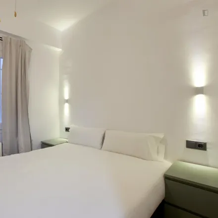 Rent this 4 bed apartment on Carrer de la Independència in 244, 08026 Barcelona