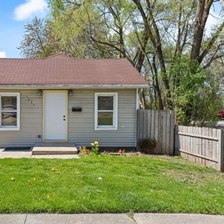 Buy this 3 bed house on 164 West 17th Street in Lockport, IL 60441