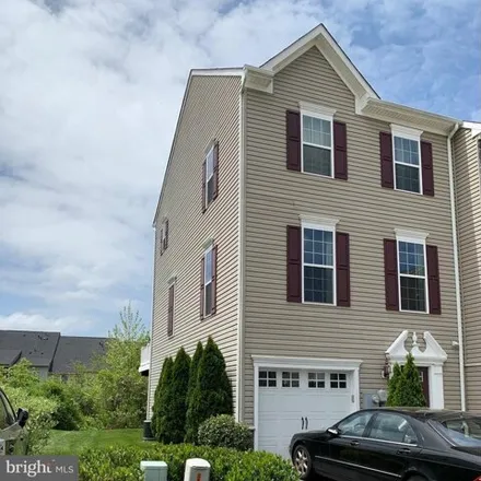 Rent this 3 bed townhouse on Regent's Glen in Stonehaven Way, Spring Garden Township