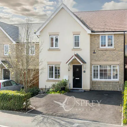 Buy this 4 bed house on Lytham Park in Oundle, PE8 4FB