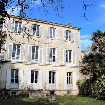 Buy this 5 bed house on Saintes in Rue Jean Moulin, 17100 Saintes