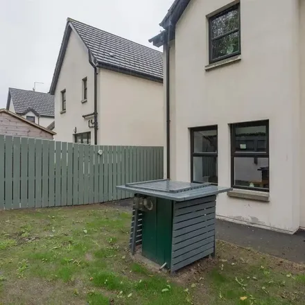 Rent this 3 bed duplex on Cotswold Close in Saintfield, BT24 7AP